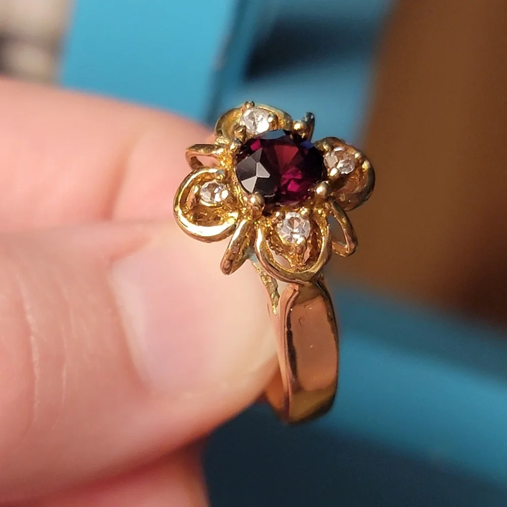 Vintage DAC Garnet Gold Plated Simulated January Birthstone Ring Size 9.5